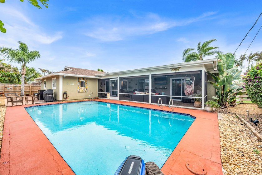 Welcome to 4167 Russell Street in the heart of Jupiter! This - photo 39
