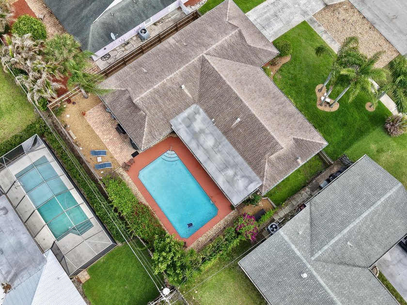Welcome to 4167 Russell Street in the heart of Jupiter! This - photo 50