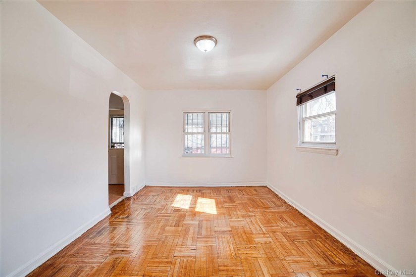 Great chance to own a semi-attached corner-lot duplex in the - photo 10