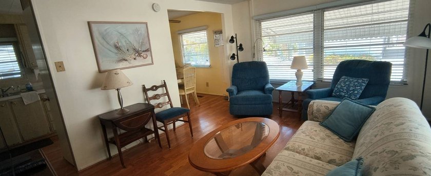 Immediate Occupancy available for this lovely 2bed 2 bath - photo 8
