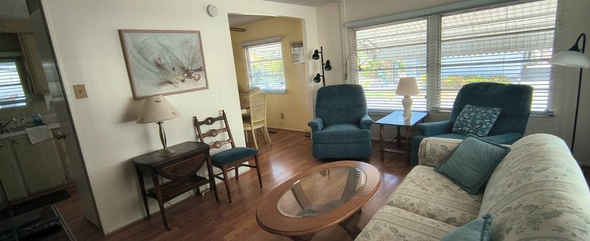 Immediate Occupancy available for this lovely 2bed 2 bath - photo 9