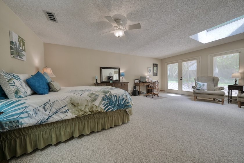 Welcome to your serene retreat in the beautiful, gated community - photo 20