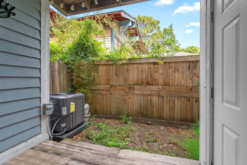 Welcome to coastal living with complete freedom and NO HOA fees! - photo 19