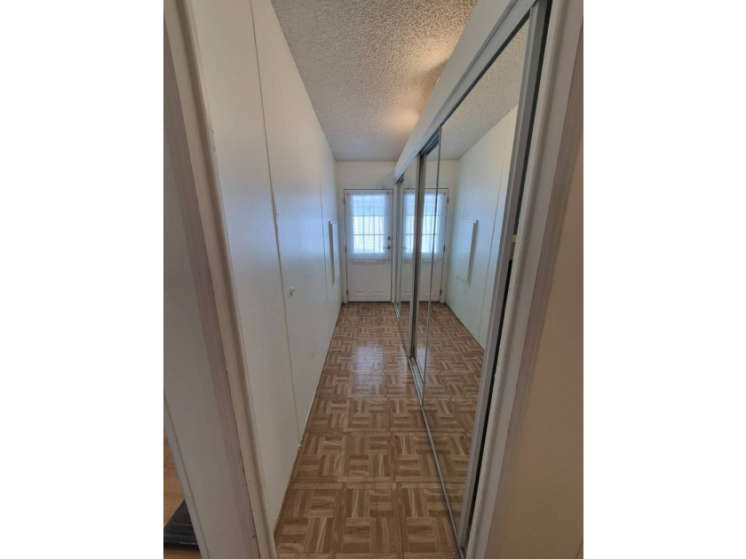 RIVERVIEW FLORIDA!! HACIENDA HEIGHTS!! ...one of the most - photo 6