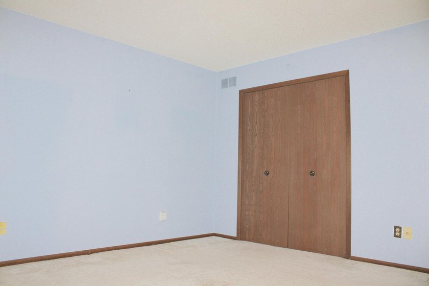 Welcome home to comfortable, convenient, and carefree living in - photo 13