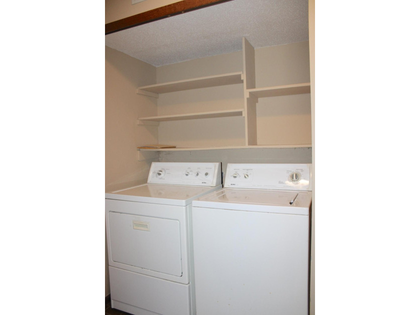 Welcome home to comfortable, convenient, and carefree living in - photo 16