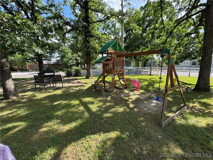 POTENTIAL TO SAVE $-OWNER FINANCING AVAILABLE W/APPROVAL OF - photo 32