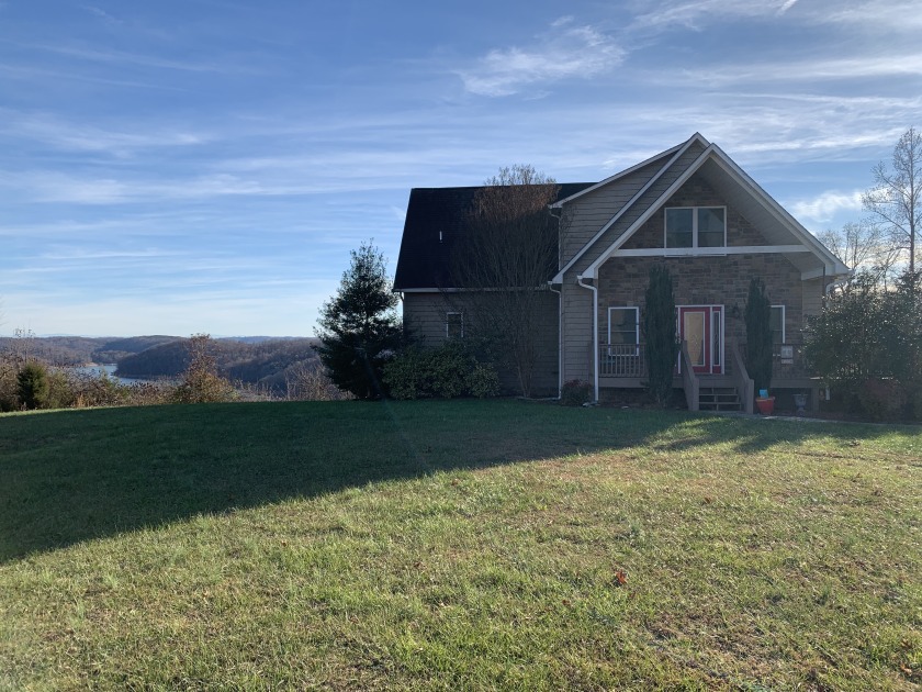 289 Pinnacle Lane, La Follette, TN 37766, 2459842