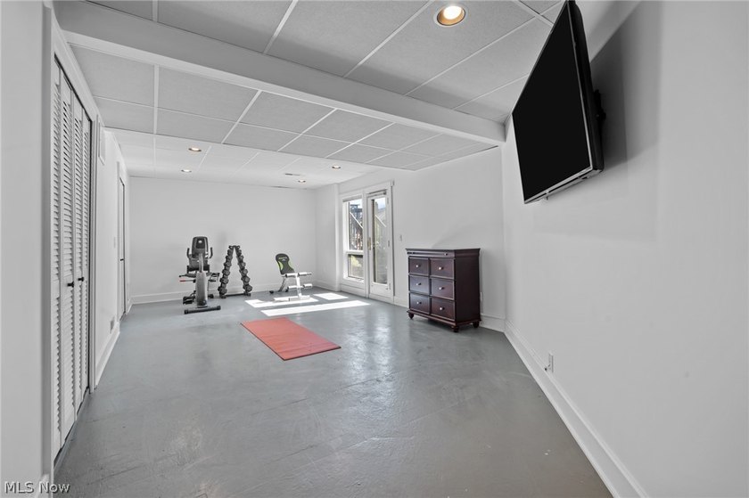 Welcome to an exceptional townhome residence in highly coveted - photo 38