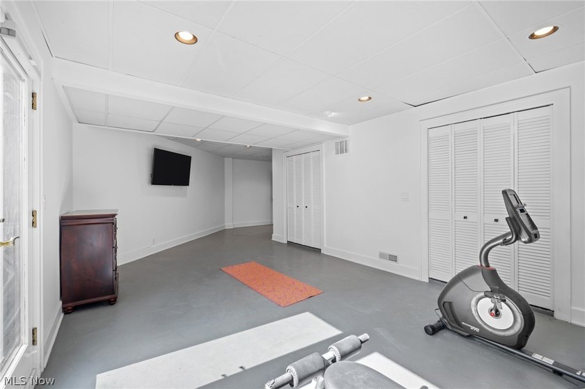 Welcome to an exceptional townhome residence in highly coveted - photo 39