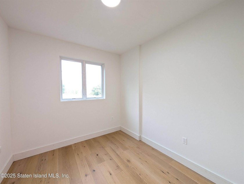 Experience modern living in this beautiful new construction - photo 6