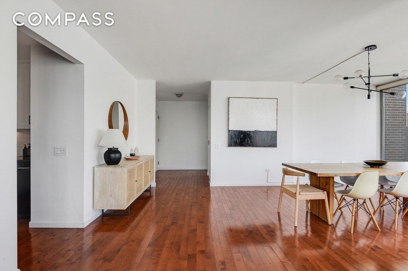 W?elcome to this beautiful? convertible three-bedroom - photo 7