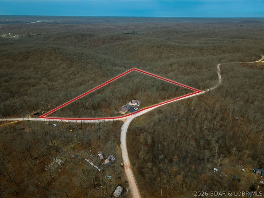 Discover this move in ready, A-Frame retreat @ Lake of the - photo 4