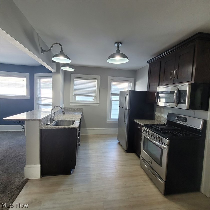 Exceptional investment opportunity in the heart of Lakewood - photo 16