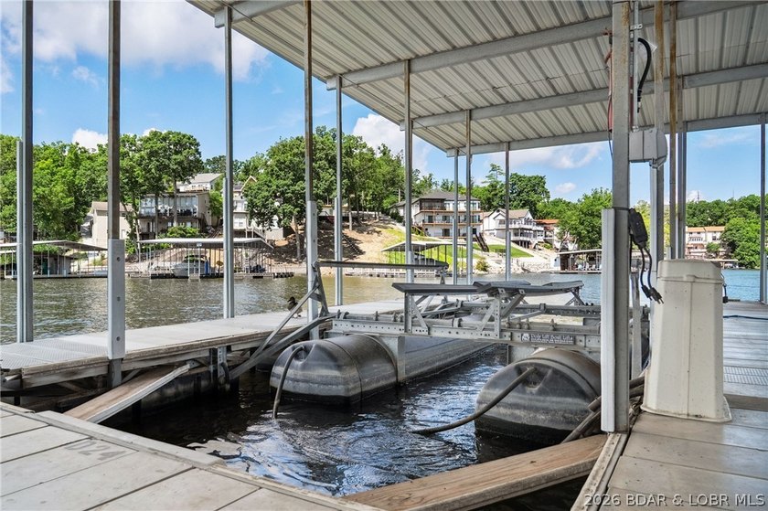 Welcome to your lake get away!! Check out this completely - photo 40