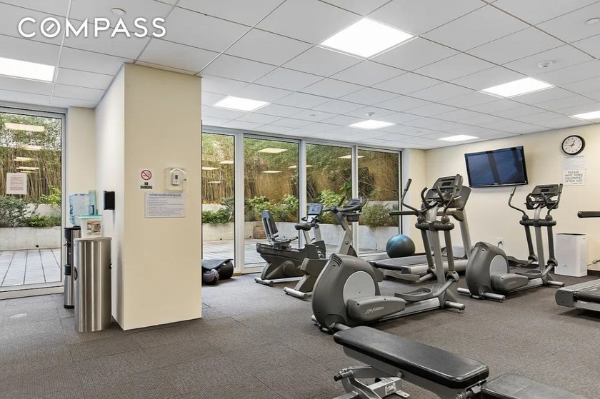 Residence 3E at Hudson Hill Condominium is a rare and expansive - photo 8