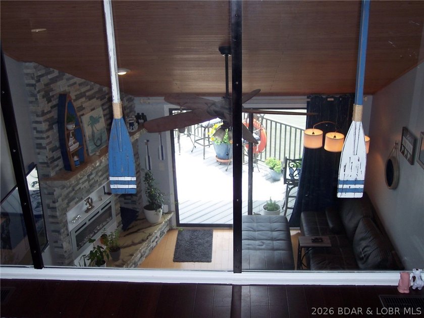 Spectacular views for miles from the top floor of Sunrise Ridge - photo 20