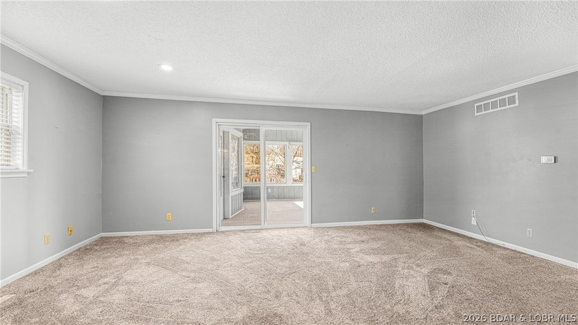 MOTIVATED SELLER-PRICE IMPROVED! The location on this 3 bed 2 - photo 7