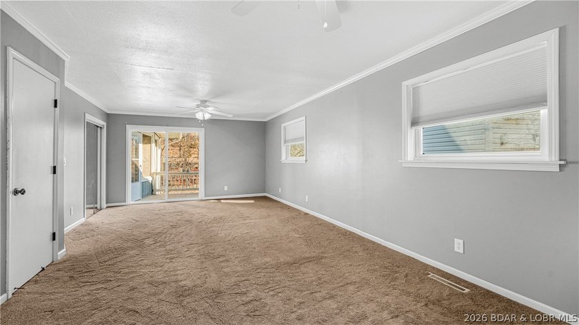 MOTIVATED SELLER-PRICE IMPROVED! The location on this 3 bed 2 - photo 9