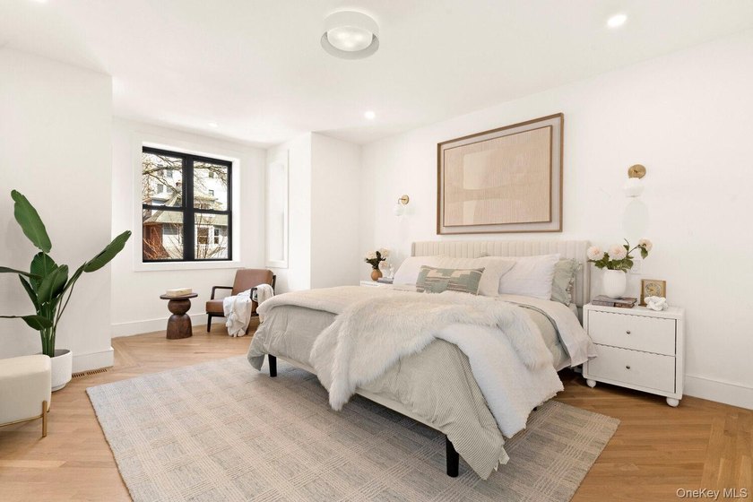 Perfectly positioned in the heart of Prospect Lefferts Gardens - photo 4