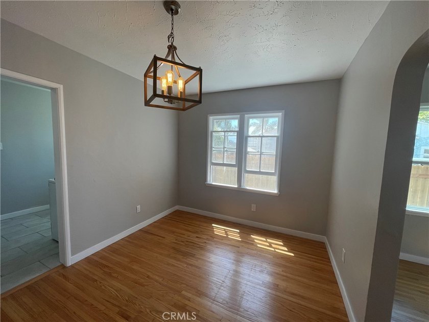 Great location to live in one and rent the other or rent out - photo 5