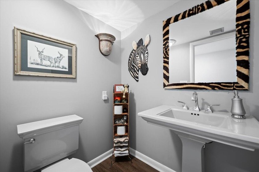 Experience refined coastal living in this beautifully updated - photo 19