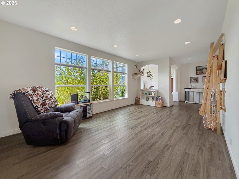 Welcome to your coastal retreat, a custom energy-efficient home - photo 19