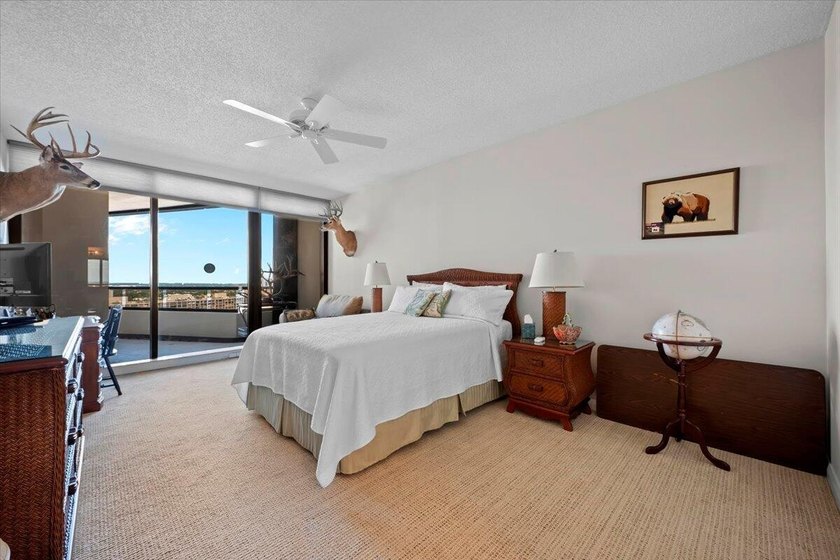 Experience refined coastal living in this beautifully updated - photo 21