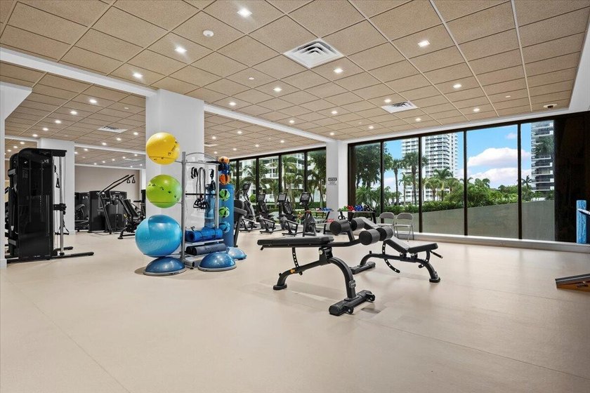 Experience refined coastal living in this beautifully updated - photo 30