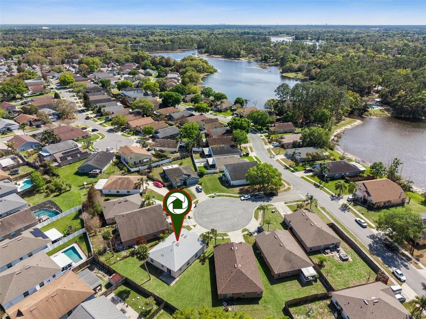 Freshly updated 3-bedroom, 2-bath home with 2-car garage on a - photo 31