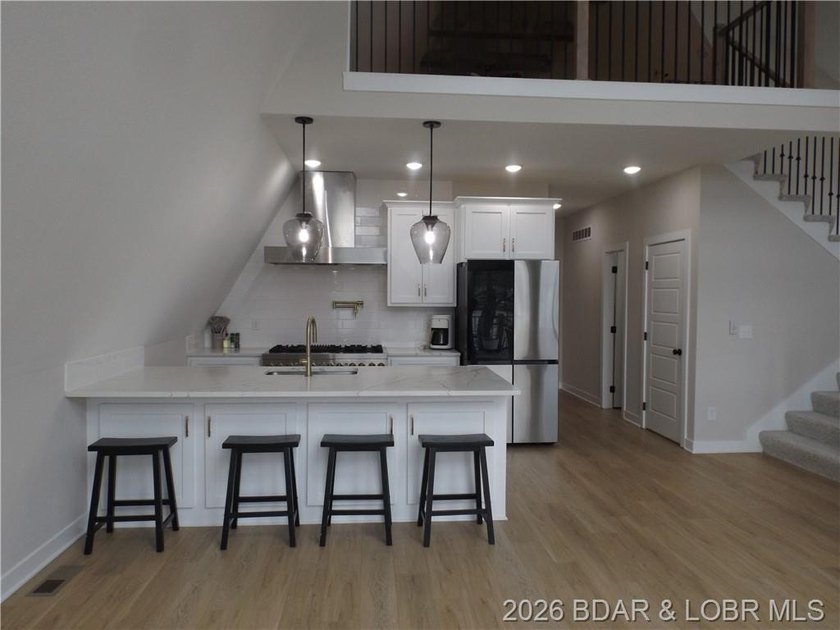 Far from your typical A-frame home, this beautiful 3-bedroom - photo 5