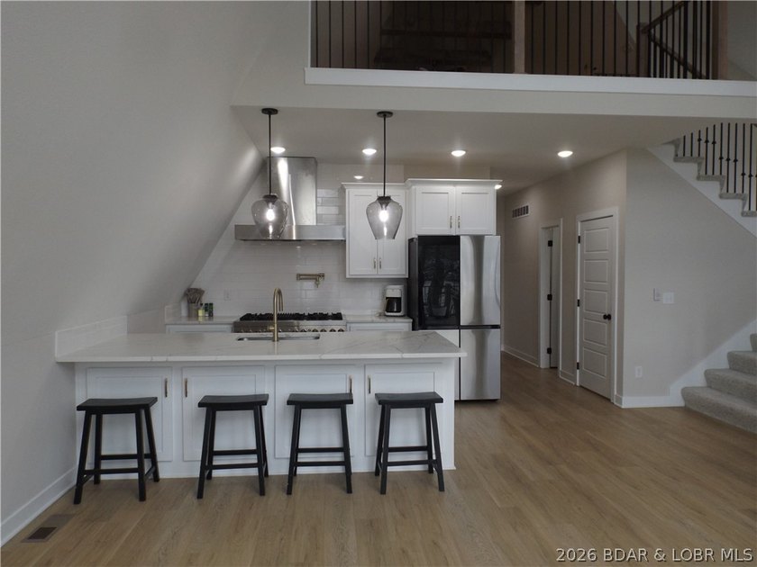 Far from your typical A-frame home, this beautiful 3-bedroom - photo 6
