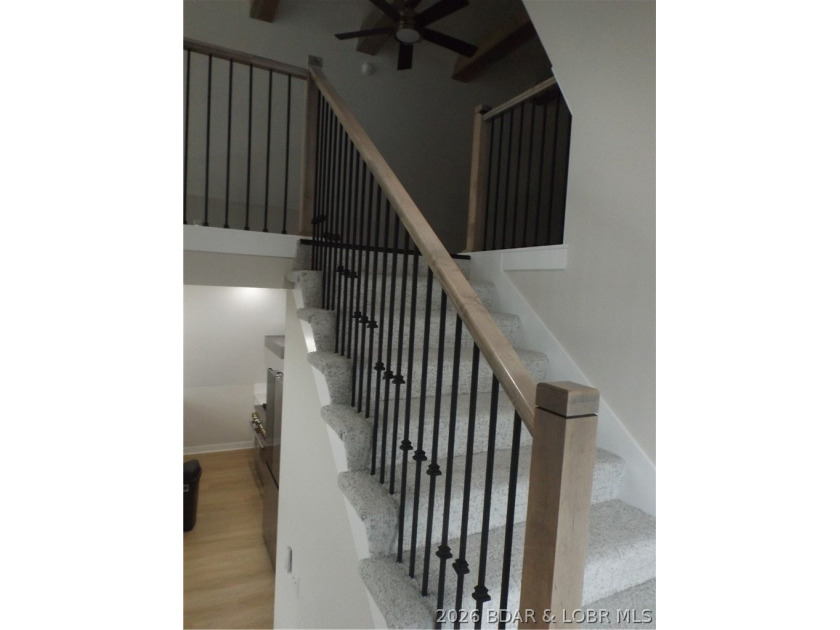 Far from your typical A-frame home, this beautiful 3-bedroom - photo 10