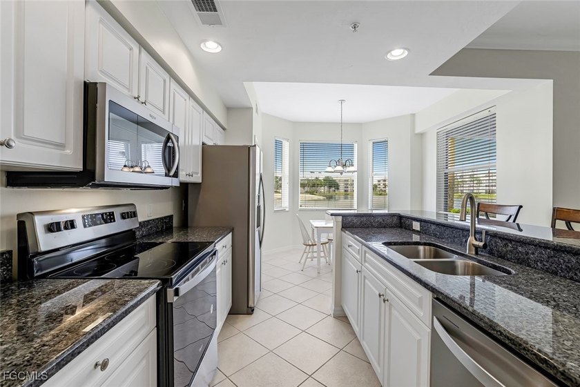 ENJOY the MAGNIFICANT LAKE VIEW &amp; PICTURESQUE SUNSETS from your - photo 22