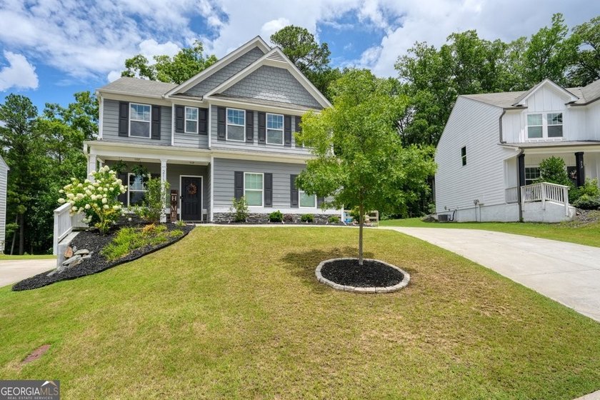 Privacy, peaceful wooded views, and modern construction come - photo 49