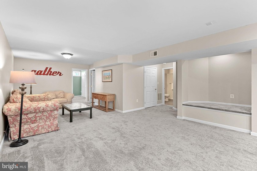 Welcome to 25781 Planting Field Drive in South Riding, where - photo 50