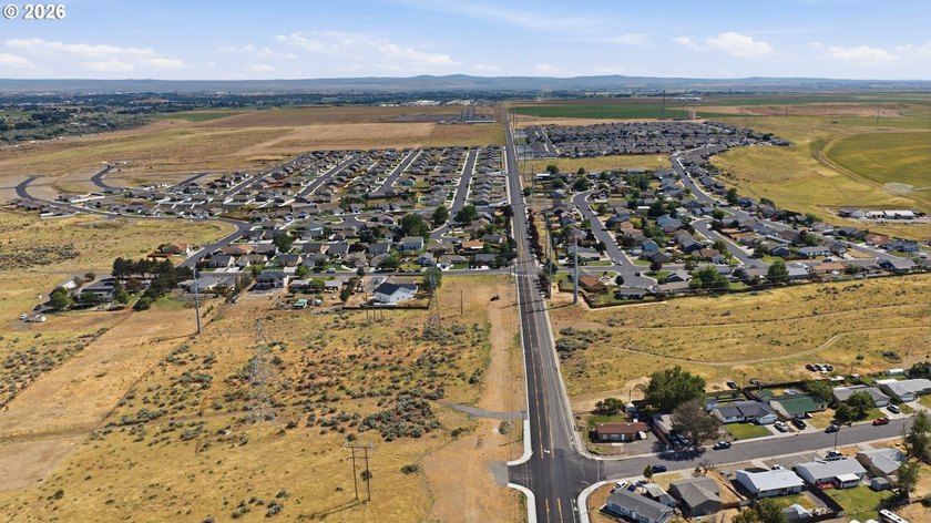 Build your vision on this BEAUTIFUL lot! Offering expansive view - photo 5