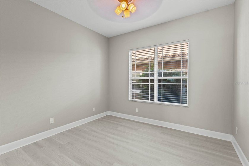 This beautifully updated 5-bedroom, 4-bathroom residence has - photo 29