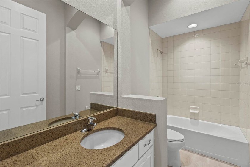 This beautifully updated 5-bedroom, 4-bathroom residence has - photo 31