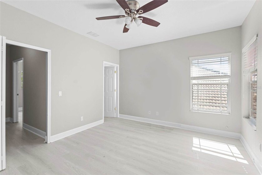 This beautifully updated 5-bedroom, 4-bathroom residence has - photo 43