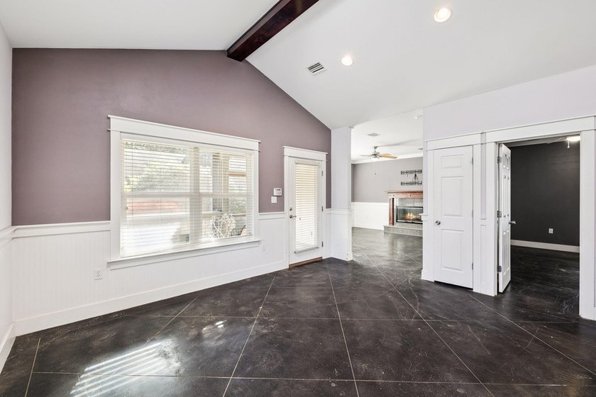 This 3 bedroom, 2 bathroom cottage offers a compelling - photo 11