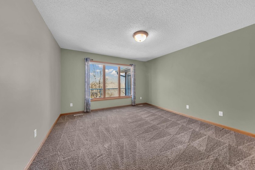 Wonderful one-level living in the highly sought-after Eagle - photo 16