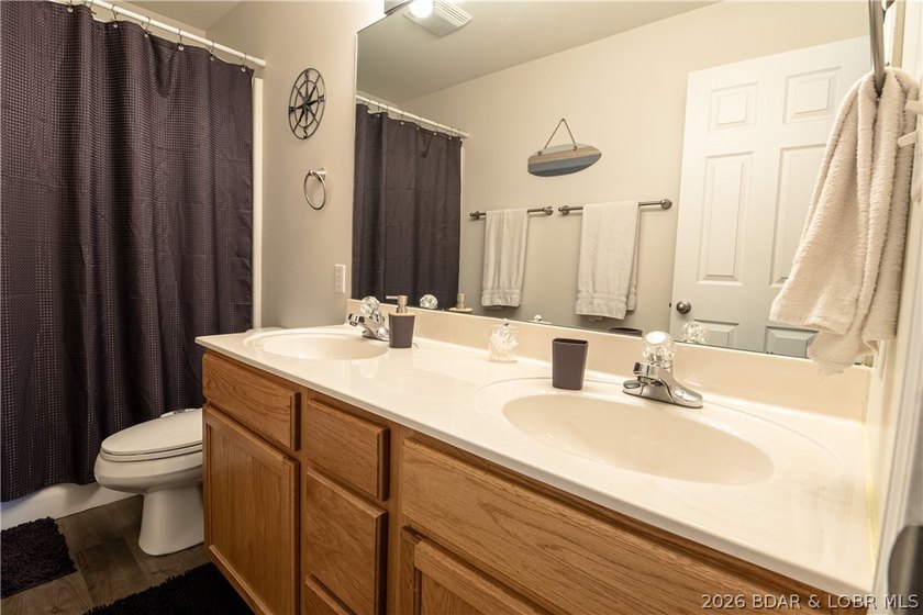 Don't miss your opportunity to own a beautifully furnished - photo 30