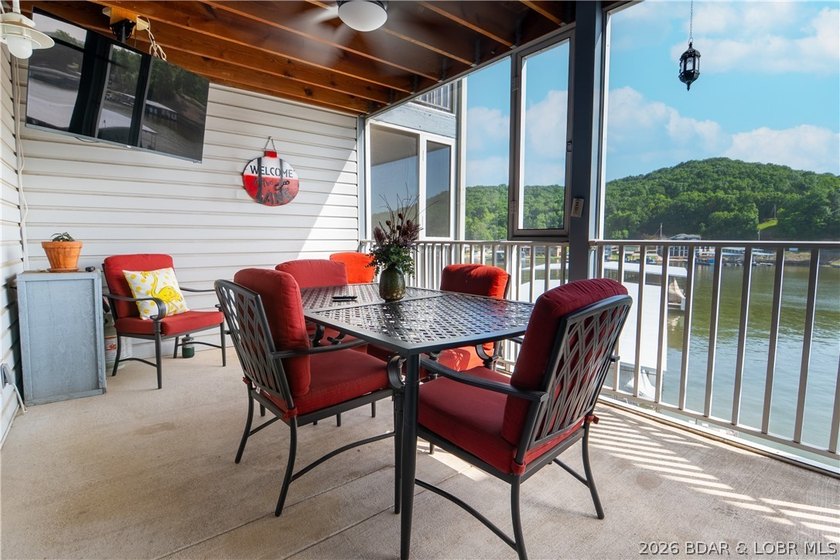 Don't miss your opportunity to own a beautifully furnished - photo 33