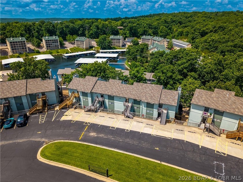 Whether you're looking for the perfect Lake of the Ozarks - photo 37