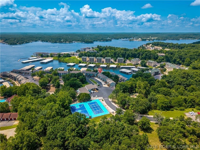 Whether you're looking for the perfect Lake of the Ozarks - photo 40
