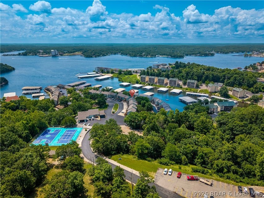 Whether you're looking for the perfect Lake of the Ozarks - photo 41