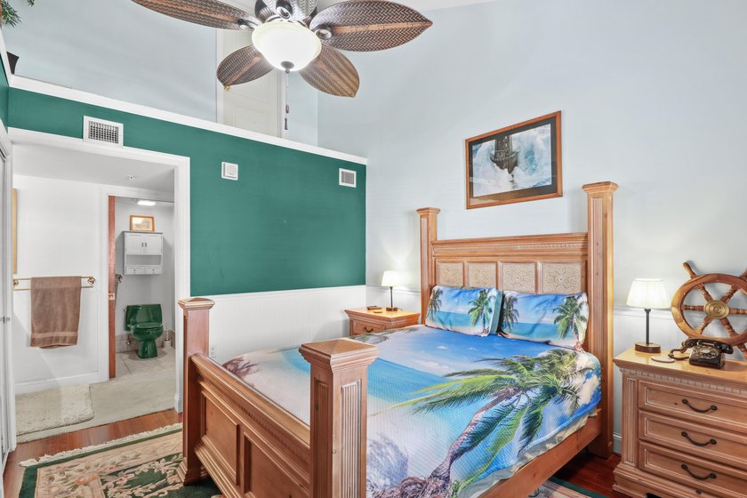 Best buy!!!! Enjoy this most desirable Bluffs Marina penthouse - photo 16