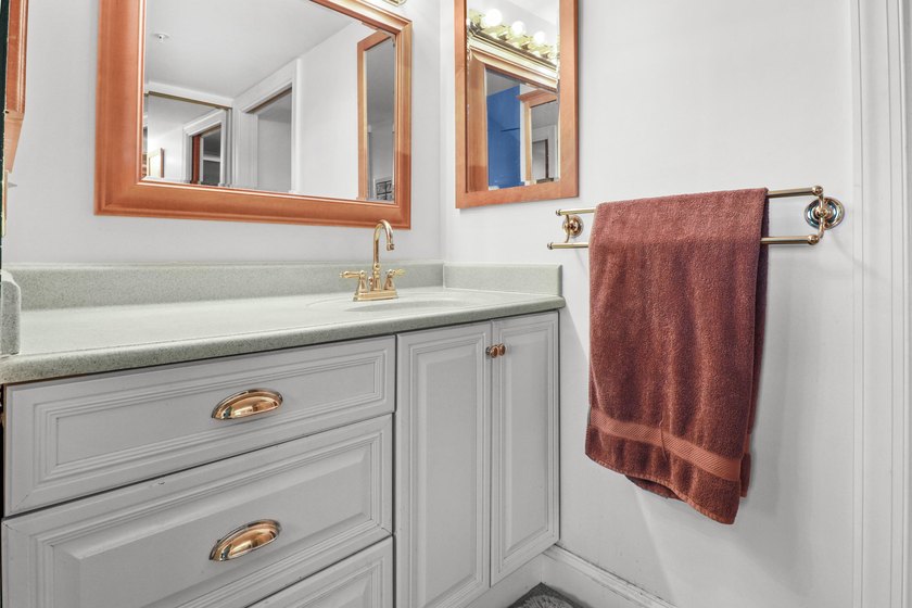 Best buy!!!! Enjoy this most desirable Bluffs Marina penthouse - photo 18