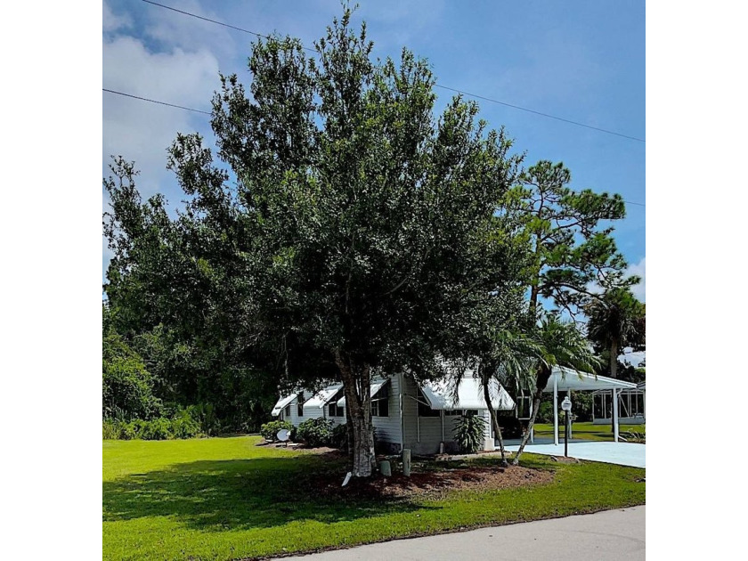 BEAUTIFULLY REMODELED HOME ON A SPACIOUS LOT! MOVE-IN READY! - photo 22